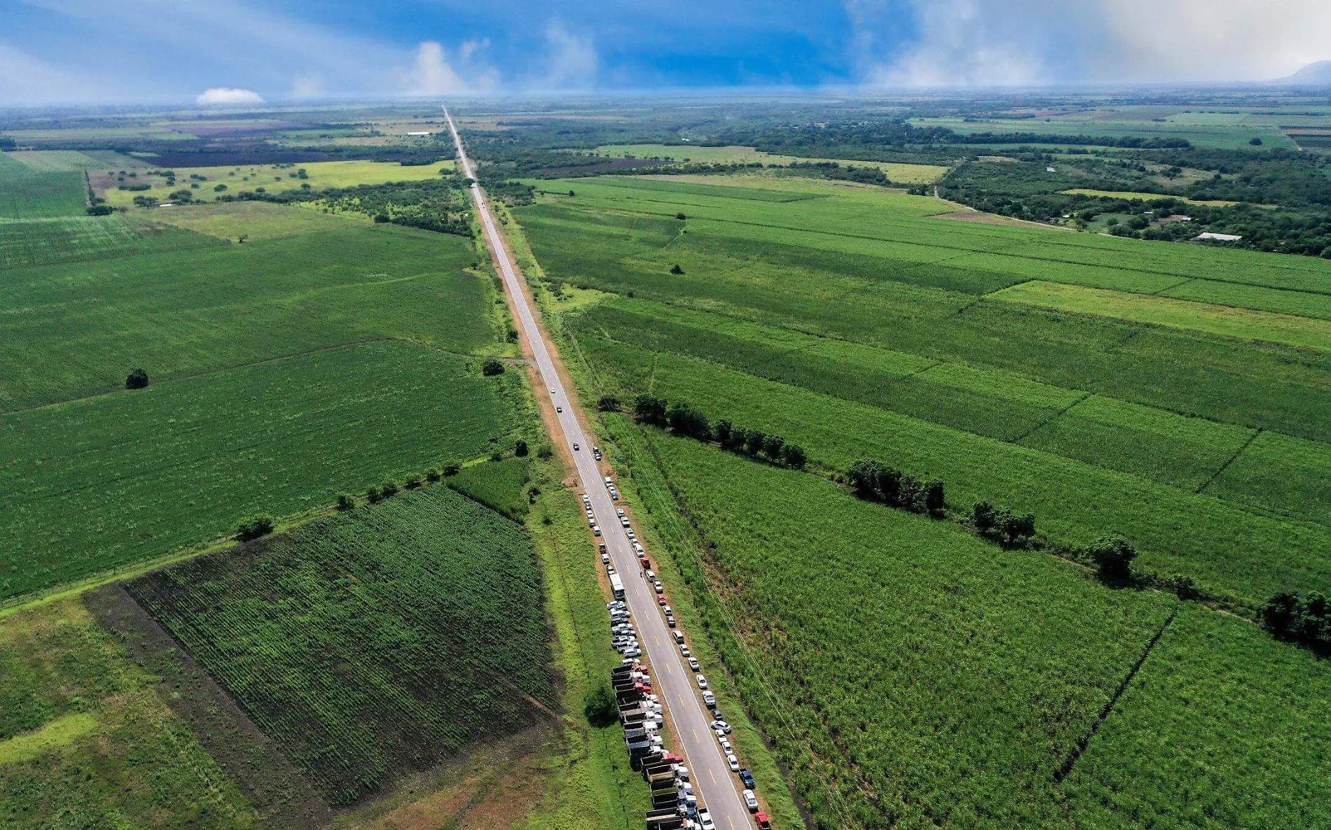 La carretera Tam-Bajío continuará siendo impulsada por la actual administración de Tamaulipas Twitter @fgcabezadevaca